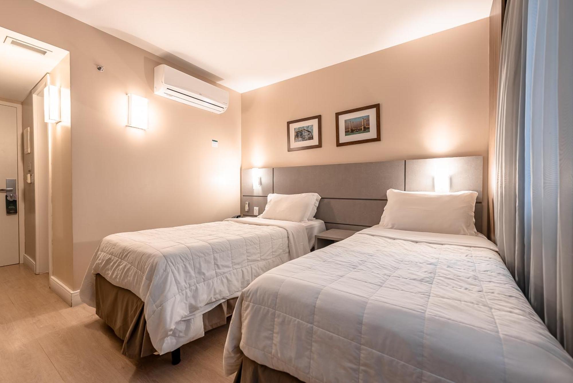 Deluxe Twin Room,1697999759:JPEG