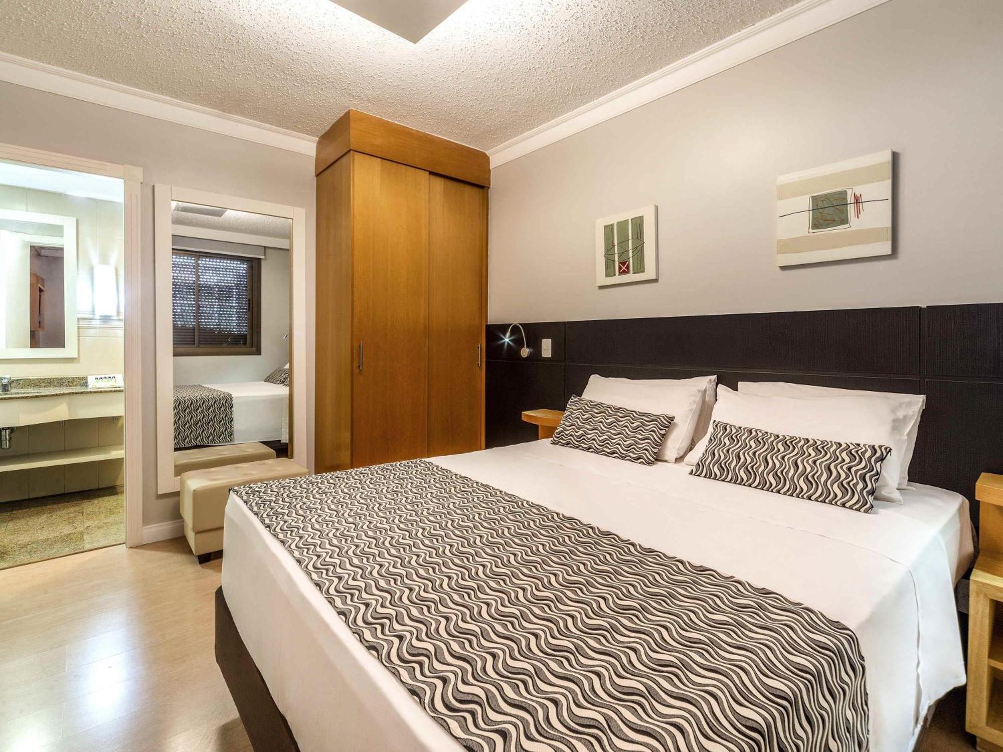 Superior Apartment with One Double Bed and Balcony,1717010654:JPEG