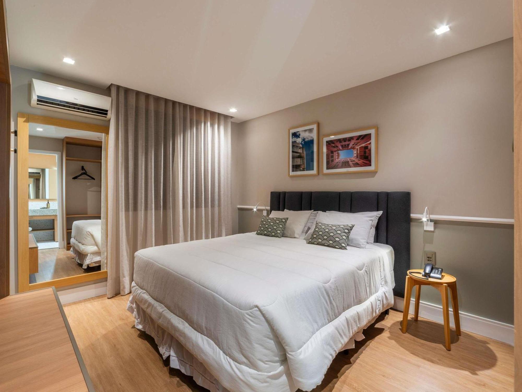 Junior Suite with Double Bed and Balcony,1717010660:JPEG